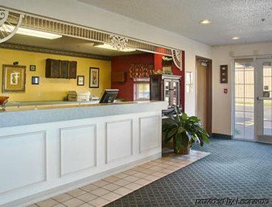 Super 8 By Wyndham Carthage Hotel Dalaman gambar